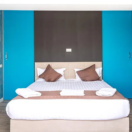 Lägenhetshotell Miramare 3*