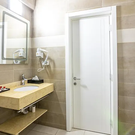 Miramare Lägenhetshotell Năvodari