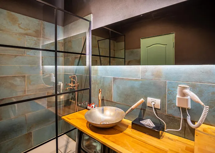 Miramare Нэводари