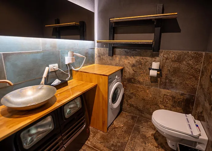 Miramare Апарт-отель Нэводари