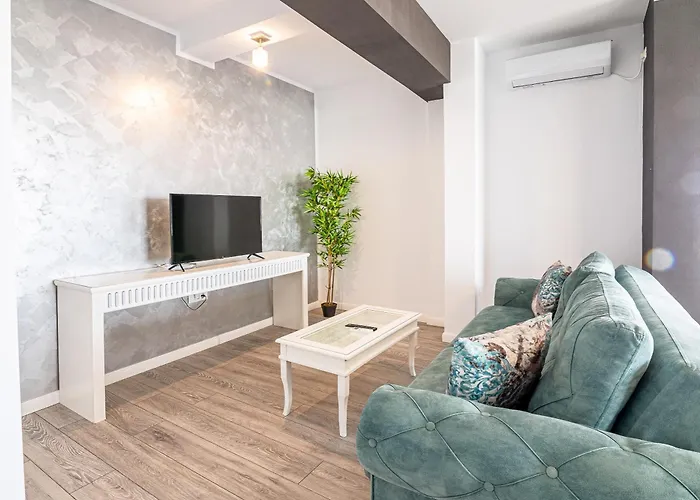 Апарт-отель Miramare 3*