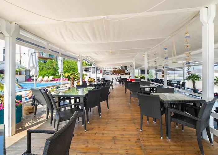 Апарт-отель Miramare 3*